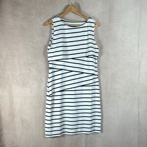 J. McLaughlin Nicola Tiered Stripe Dress Large Nautical Coastal Catalina Cloth